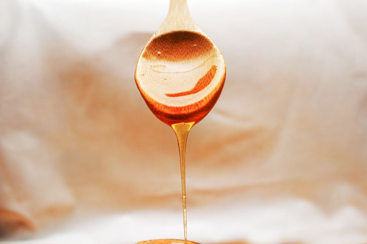 Dettaglio liquido ambrato