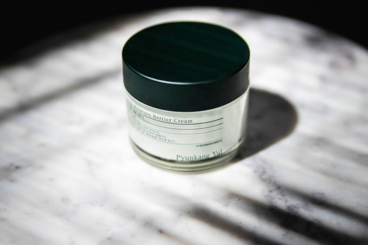 Night cream texture comparison