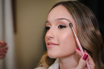Maquiagem: Tips essenciais para uma pele impecável e duradoura